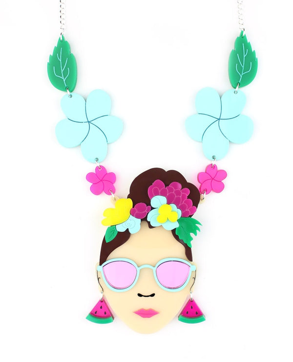 Summer_girl_statement_necklace_la_vidriola_detail
