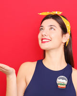 Sydney Opera House Snow Globe Brooch -interactive-