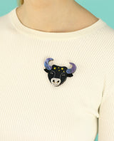 Taurus-zodiac-sign-brooch-la-vidriola-plastic-jewellery-cosmica-zoom