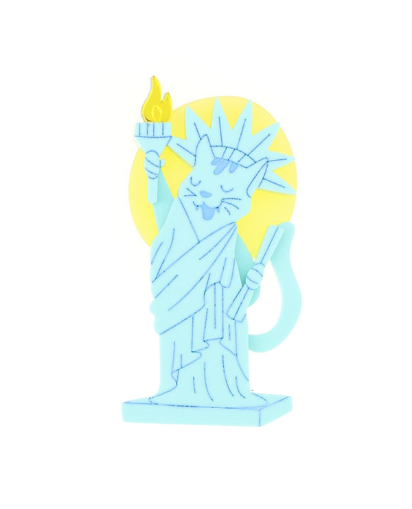 The-Cat-statue-of-Liberty-Brooch-Bon-Voyage-collection-la-vidriola-detail