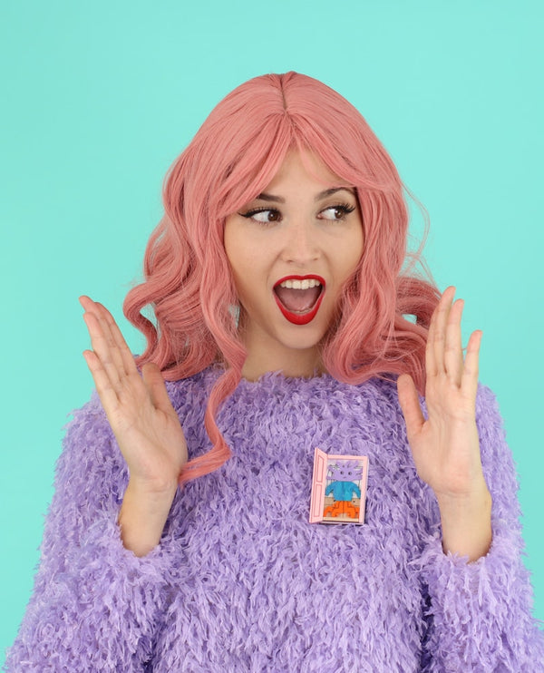 There’s-a-monster-in-my-closet!-brooch-interactive-halloween-2020-la-vidriola-product1
