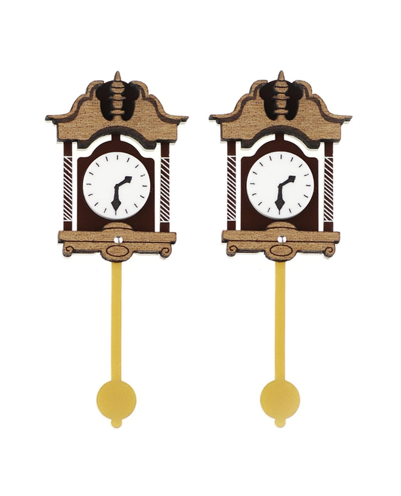 Tick-tock-earrings-home-sweet-home-la-vidriola-detail