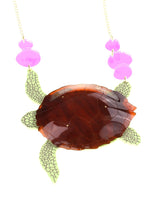 Turtle-statement-Necklace-All-Aboard-collection-la-vidriola-detail