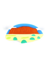 Uluru-brooch-la-vidriola-plastic-jewellery-take-away-detail