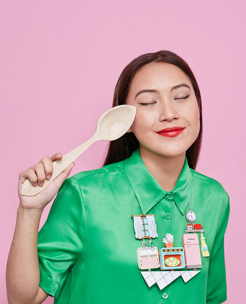 What’s Cooking in the Retro Kitchen? Necklace -interactive-