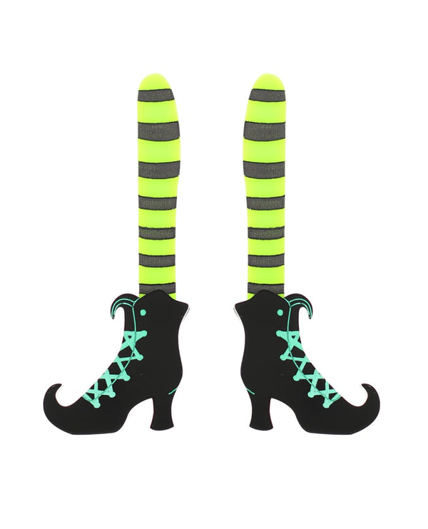 Witch-boots-earrings-halloween-2020-la-vidriola-detail