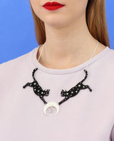 Witch's-cats-and-the-moon-necklace-classic-halloween-2020-la-vidriola-zoom