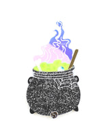 Witch's-cauldron-brooch-plastic-jewerelly-la-vidriola-detail