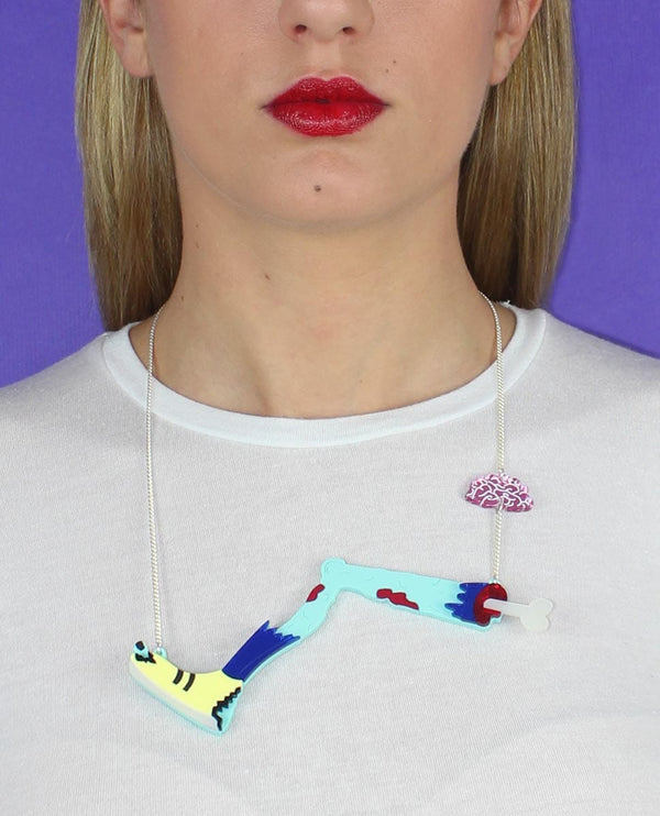 zombies_leg_monster_necklace_la_vidriola_productl