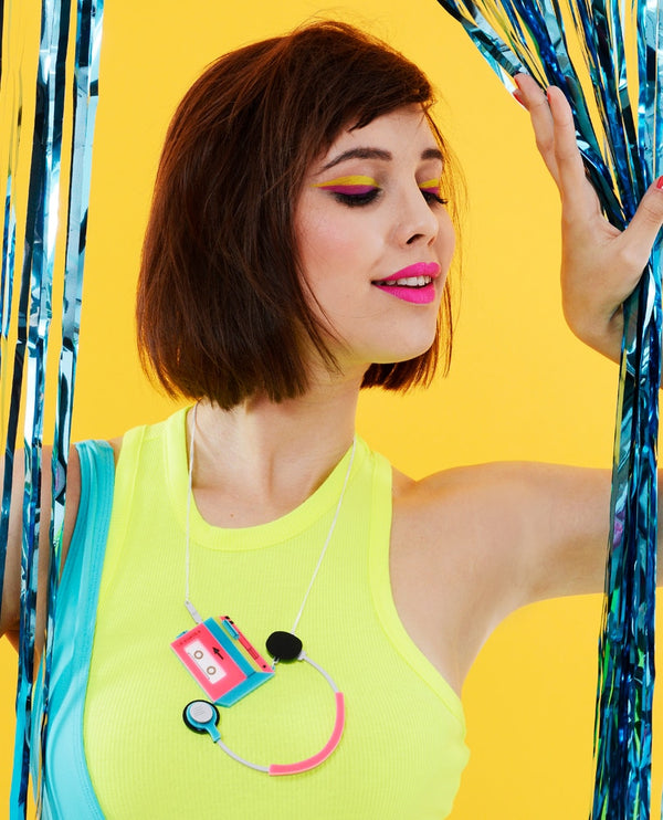 cassette-player-necklace-la-vidriola-plastic-jewellery-pop-product