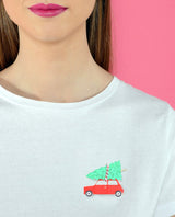 christmas-tree-on-the-red-car-brooch-la-vidriola-christmas-product