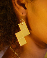 game_EARRRINGS_la_vidriola_tetris_campaign