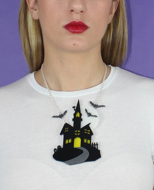 haunted-house_necklace_la_vidriola_product
