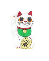 maneki_neko_lucky_cat_brooch_plastic_jewerelly_la_vidriola_detail
