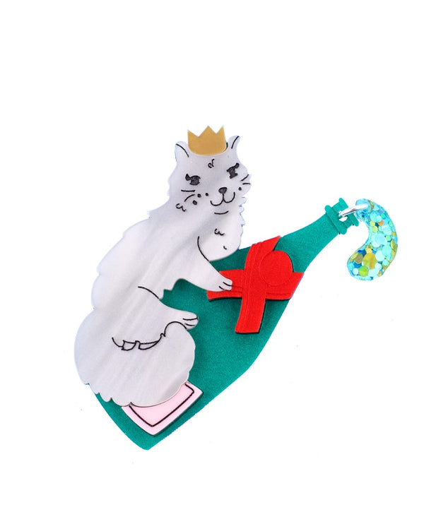 party-cat-brooch-la-vidriola-detail