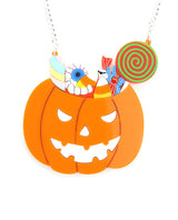pumpkin-necklace-plastic-jewerelly-la-vidriola-detail