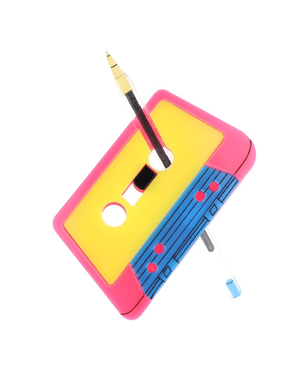 rewind-the-cassette-brooch-la-vidriola-plastic-jewellery-pop-detail